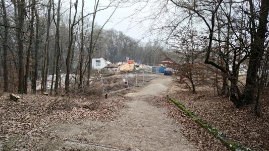 Demolice staré provozní budovy